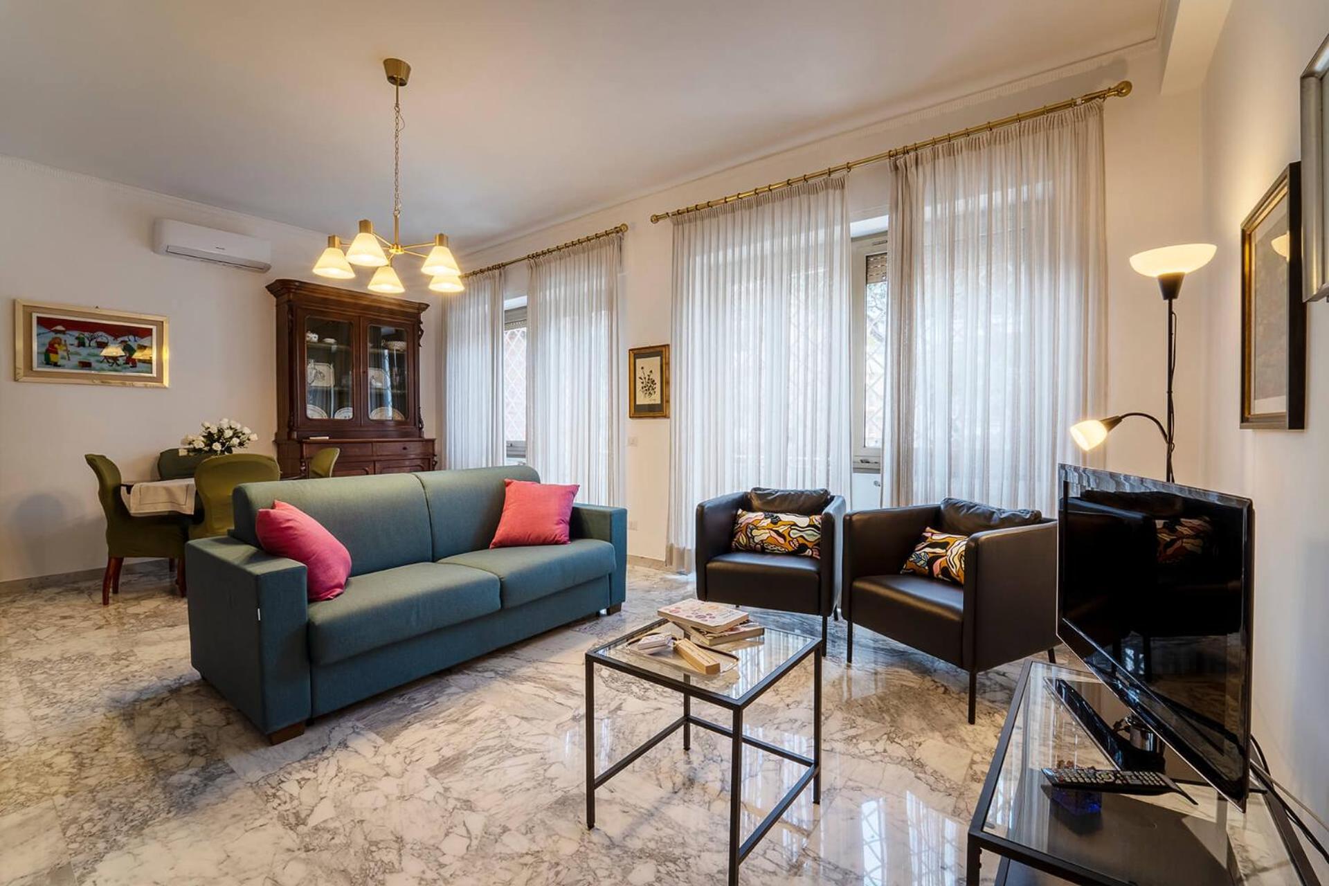 Casa Elena, 15 Minutes Walking Distance To St.peter's Church * Rome